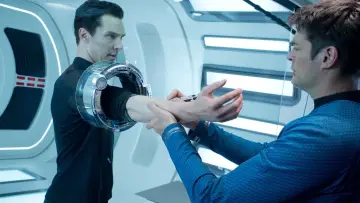 Zasłona do filmu "W ciemność. Star Trek" #224226