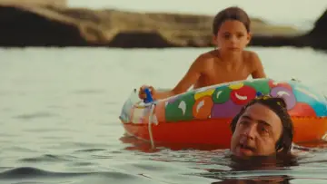 Zasłona do filmu "Ferie d