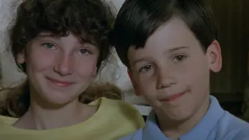 Zasłona do filmu "Toto le héros" #1635237