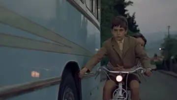 Zasłona do filmu "Incompreso (Vita col figlio)" #1621474