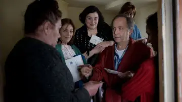 Zasłona do filmu "Kobiety z 6. piętra" #261271