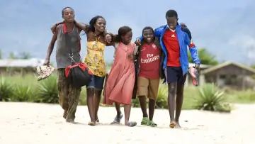 Zasłona do filmu "Africa United" #495801