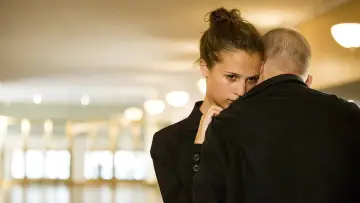 Zasłona do filmu "Till det som är vackert" #450824