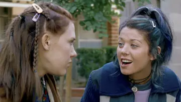 Zasłona do filmu "Girl" #1120650