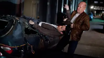 Zasłona do filmu "Looper - Pętla czasu" #256023