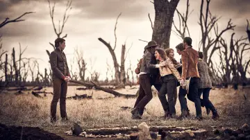 Zasłona do filmu "Prawdziwa historia gangu Kelly