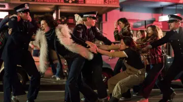 Zasłona do filmu "Riot" #744892
