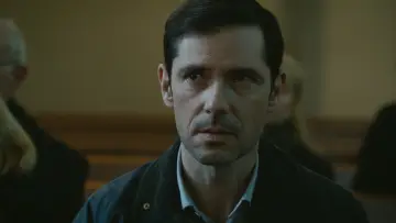 Zasłona do filmu "Dzięki Bogu" #235586