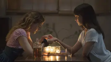 Zasłona do filmu "Ptak, który zwiastował trzęsienie ziemi" #425327