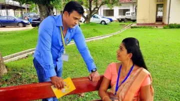 Zasłona do filmu "Dr. නවරියන්" #1651089