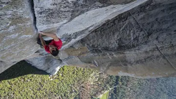 Zasłona do filmu "Free Solo: ekstremalna wspinaczka" #379895
