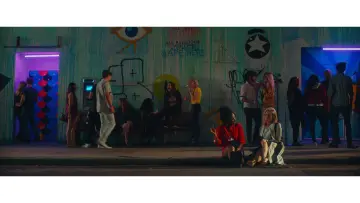 Zasłona do filmu "Ktoś wyjątkowy" #742917
