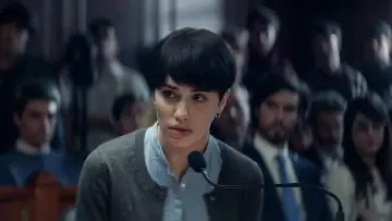 Zasłona do filmu "Oskarżona" #1913612