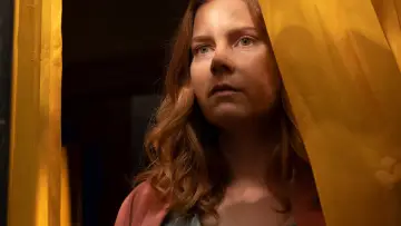 Zasłona do filmu "Kobieta w Oknie" #307812