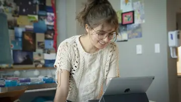 Zasłona do filmu "Trzy kroki od siebie" #1231637