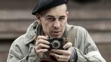 Zasłona do filmu "Fotograf z Mauthausen" #247800