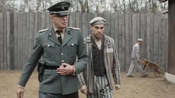 Zasłona do filmu "Fotograf z Mauthausen" #992734
