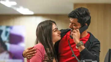 Zasłona do filmu "నా నువ్వే" #1158188