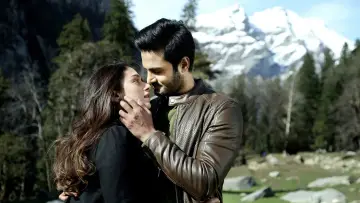 Zasłona do filmu "సమ్మోహనం" #1158613