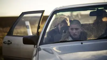 Zasłona do filmu "Kawki na drodze" #1574078