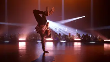 Zasłona do filmu "Let