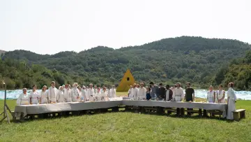 Zasłona do filmu "Midsommar. W biały dzień" #235150