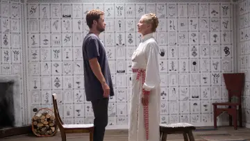 Zasłona do filmu "Midsommar. W biały dzień" #235155