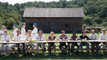 Zasłona do filmu "Midsommar. W biały dzień" #235159