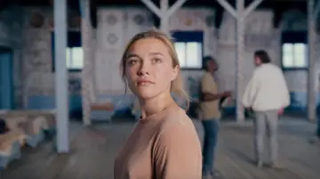 Zasłona do filmu "Midsommar. W biały dzień" #589020