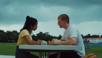 Zasłona do filmu "Fale" #219198