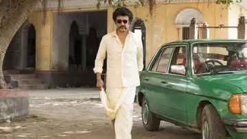 Zasłona do filmu "பேட்ட" #1651629