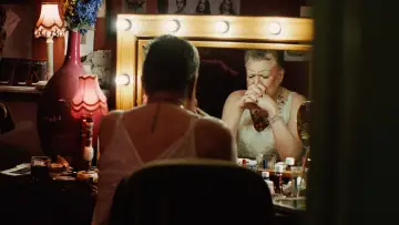 Zasłona do filmu "Na zakładkę" #703318