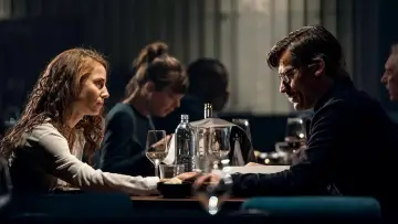 Zasłona do filmu "Hotel dla samobójców" #471161