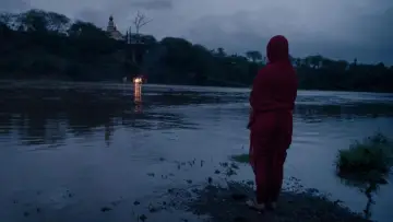 Zasłona do filmu "TUMBBAD" #384489