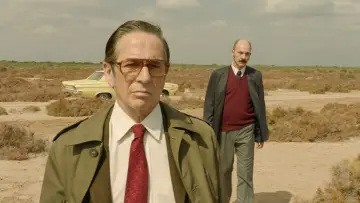 Zasłona do filmu "Rojo" #679777