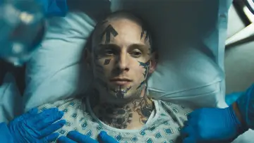 Zasłona do filmu "Skin" #243272