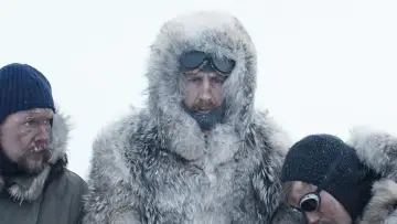 Zasłona do filmu "Amundsen" #384534