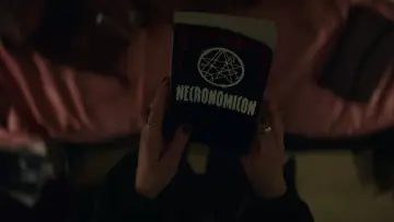 Zasłona do filmu "Kolor z Przestworzy" #1629727
