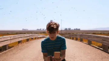 Zasłona do filmu "A Wake" #1803695