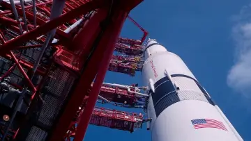 Zasłona do filmu "Apollo 11" #378659