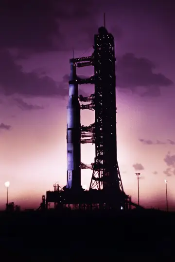 Plakat do filmu "Apollo 11" #980307