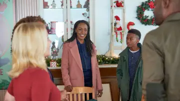 Zasłona do filmu "Christmas in Evergreen: Letters to Santa" #422500