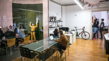 Zasłona do filmu "Najgorsze wiersze świata" #972314