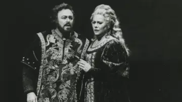 Zasłona do filmu "Il Trovatore" #1636619