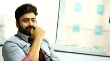 Zasłona do filmu "వీరభోగ వంసతరాయలు" #1201143