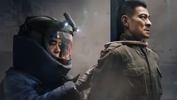 Zasłona do filmu "拆彈專家2" #386022