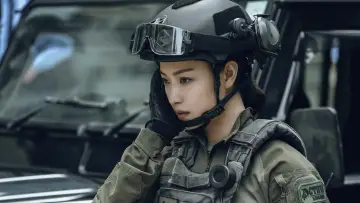 Zasłona do filmu "拆彈專家2" #386028