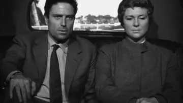 Zasłona do filmu "Le Secret de sœur Angèle" #1169950