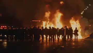 Zasłona do filmu "Democracia em Vertigem" #425077