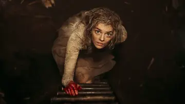 Zasłona do filmu "Zabawa w pochowanego" #242510